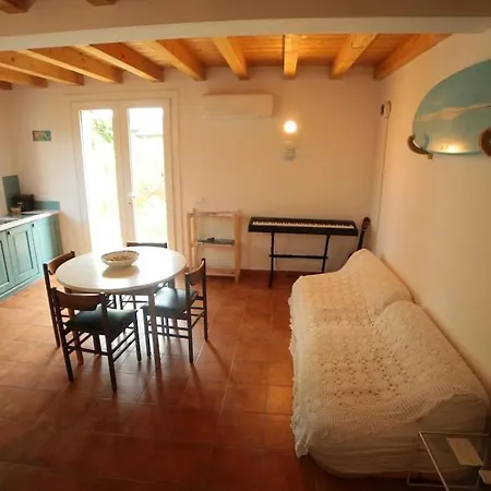 Lägenhet Casa Azul- Bilocale Con Giardino Sarzana