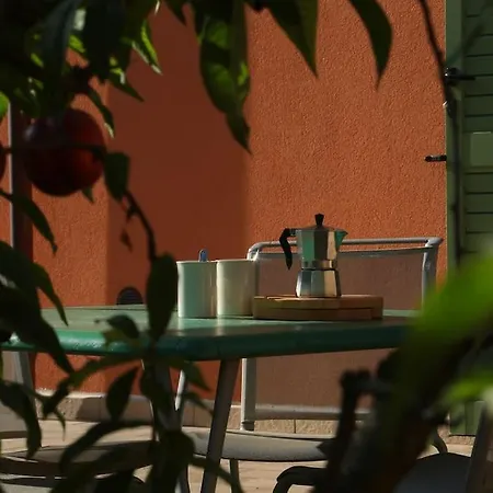 Daire Casa Azul- Bilocale Con Giardino Sarzana